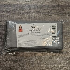 Joy Mangano Comfort & Joy Jumbo Pillowcases with Dual Side Technology 23"×33"